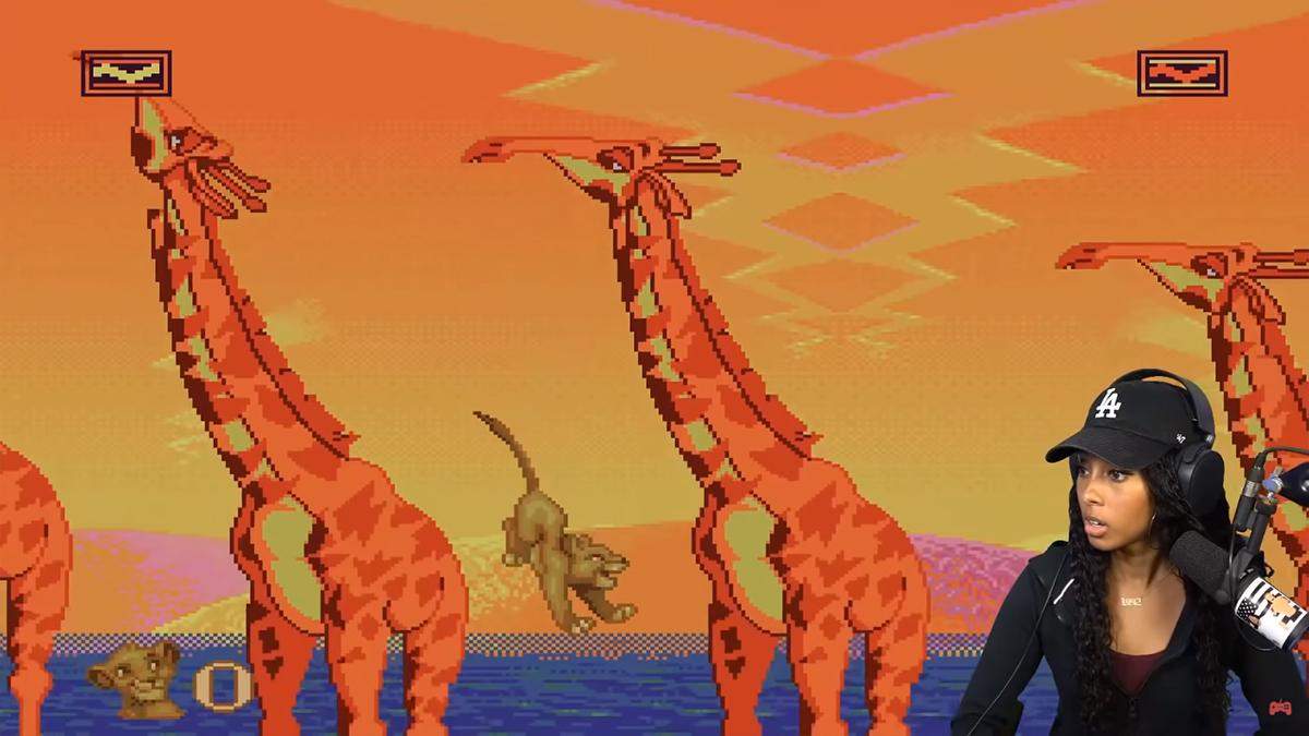 Брутальный Game Over: стримерша познакомилась с игрой The Lion King Брутальный Game Over: стримерша познакомилась с игрой The Lion King