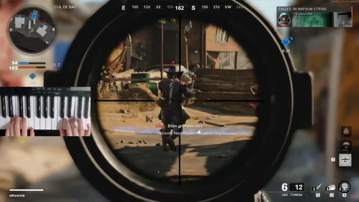 Игрок Call of Duty показал бешенное мастерство, используя пианино вместо геймпада: видео