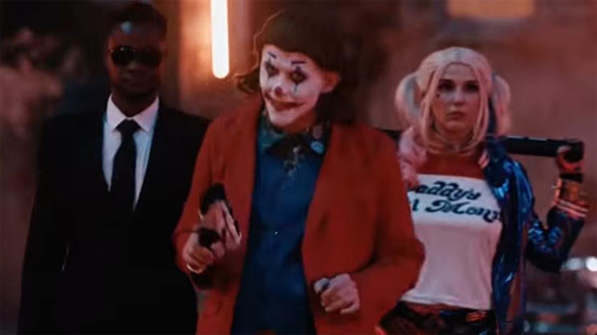 Джокер, зрада і танець Пітера Паркера: абсурдна реклама китайської мобільної відеогри - Ігри - games Джокер, зрада і танець Пітера Паркера: абсурдна реклама китайської мобільної відеогри - Ігри - games