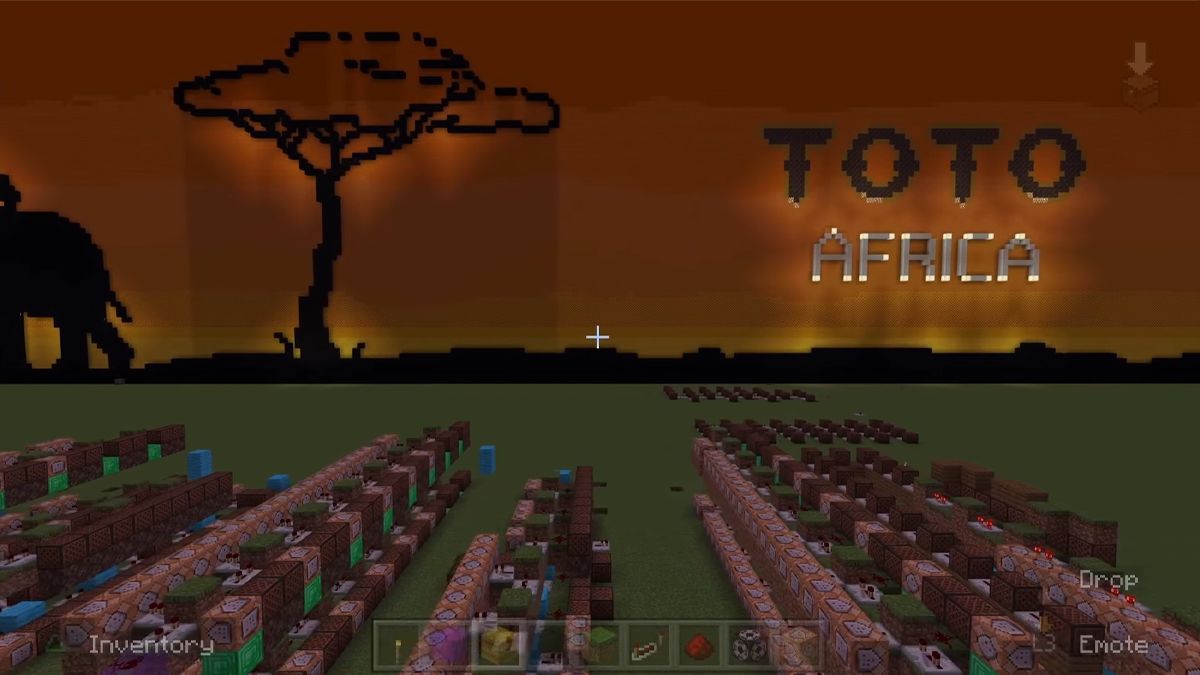 Геймер воспроизвел песню Toto Africa в Minecraft Геймер воспроизвел песню Toto Africa в Minecraft
