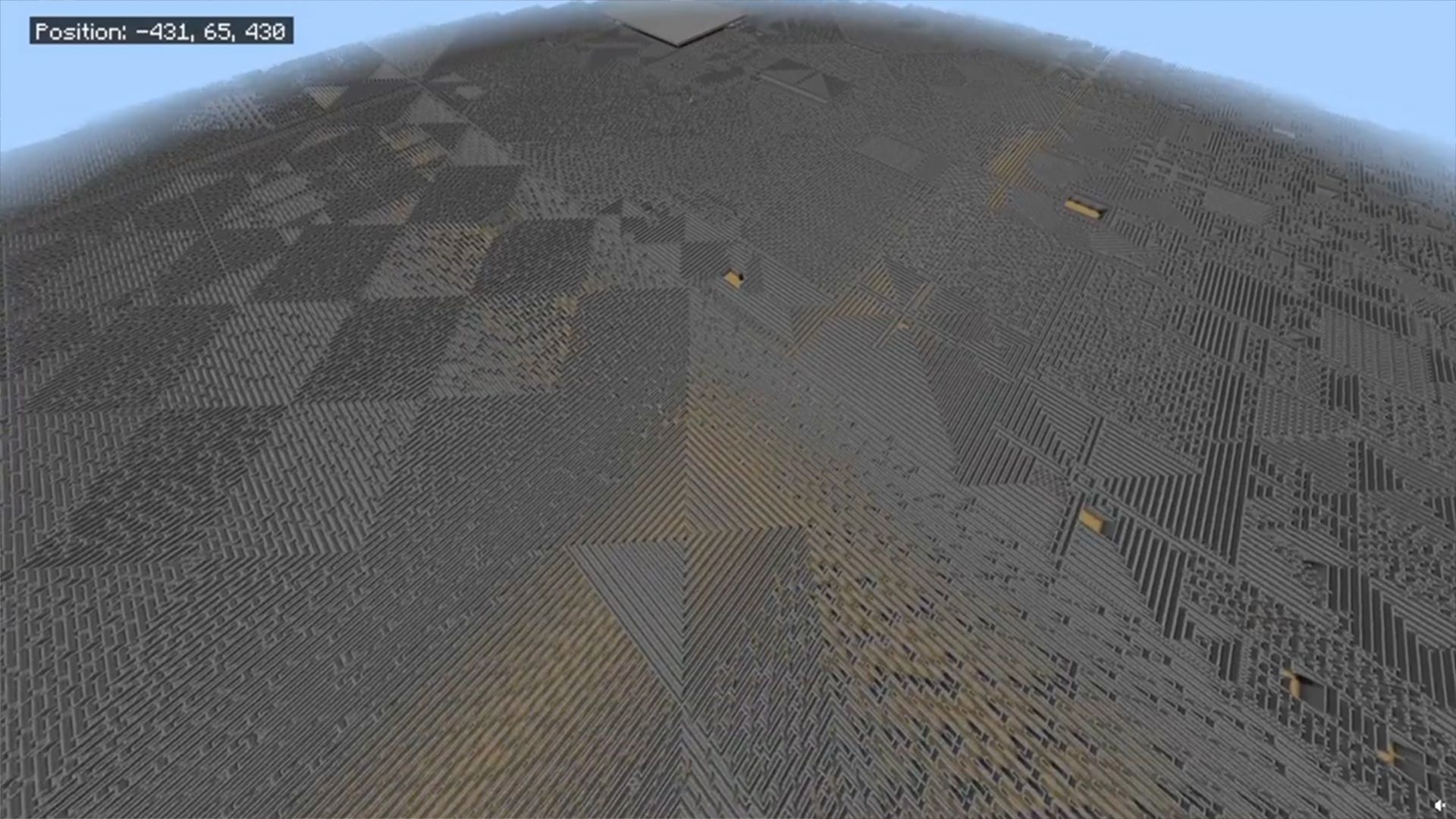 Фанат Minecraft потратил 3 года на постройку гигантского лабиринта