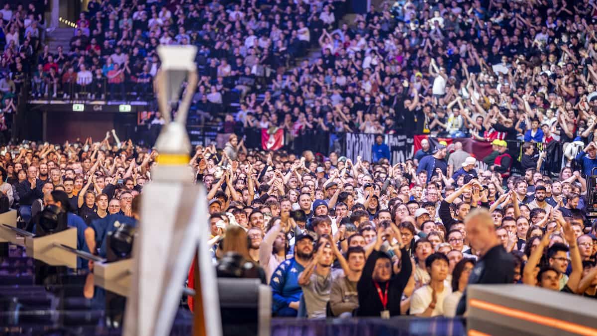 На Мейджорі з Counter-Strike 2 розрограється скандал через казино На Мейджорі з Counter-Strike 2 розрограється скандал через казино