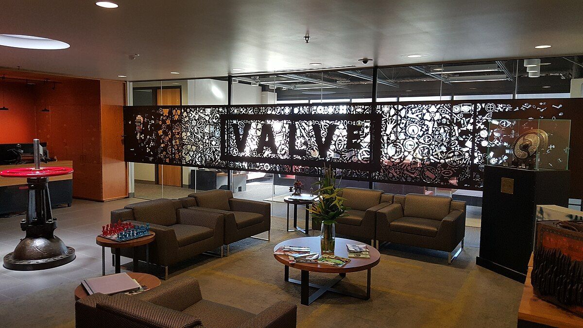 Valve утримує дуже мало працівників, але платить їм хороші зарплати Valve утримує дуже мало працівників, але платить їм хороші зарплати