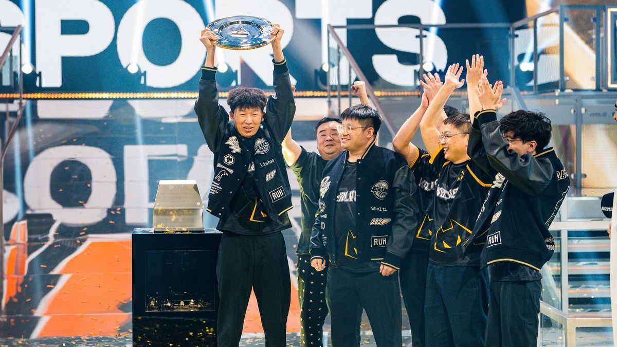 Киберспортсмены, заработавшие больше всего денег в истории Киберспортсмены, заработавшие больше всего денег в истории