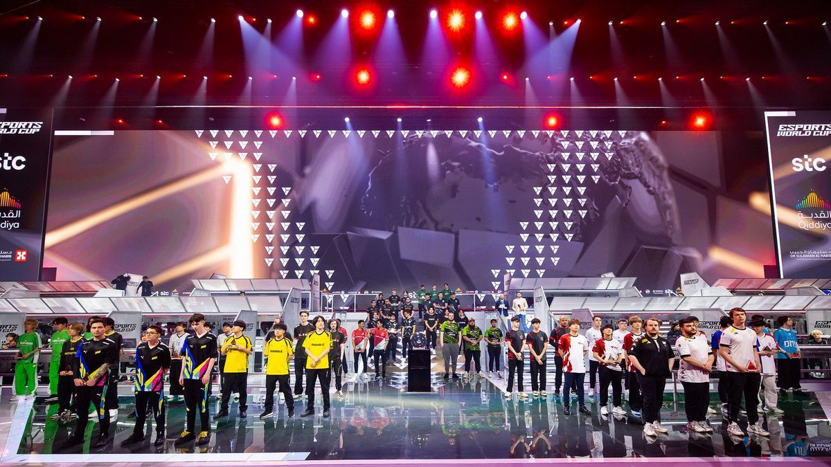 Team Falcons виграла чемпіонат світу з кіберспорту й забере 7 мільйонів доларів Team Falcons виграла чемпіонат світу з кіберспорту й забере 7 мільйонів доларів