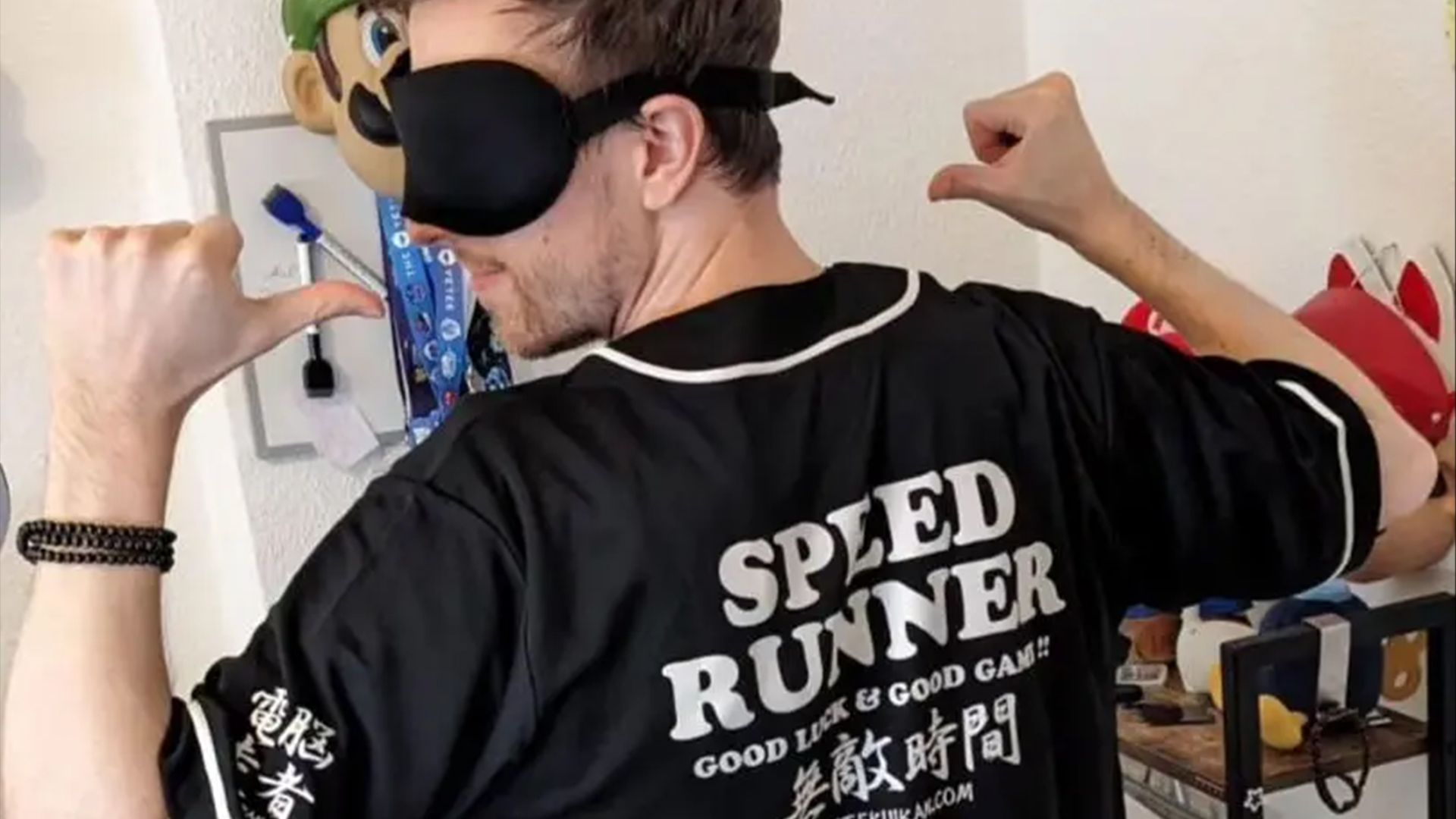 Геймер оновив власний рекорд зі сліпого проходження Super Mario 64 – на це пішло 118 днів Геймер оновив власний рекорд зі сліпого проходження Super Mario 64 – на це пішло 118 днів