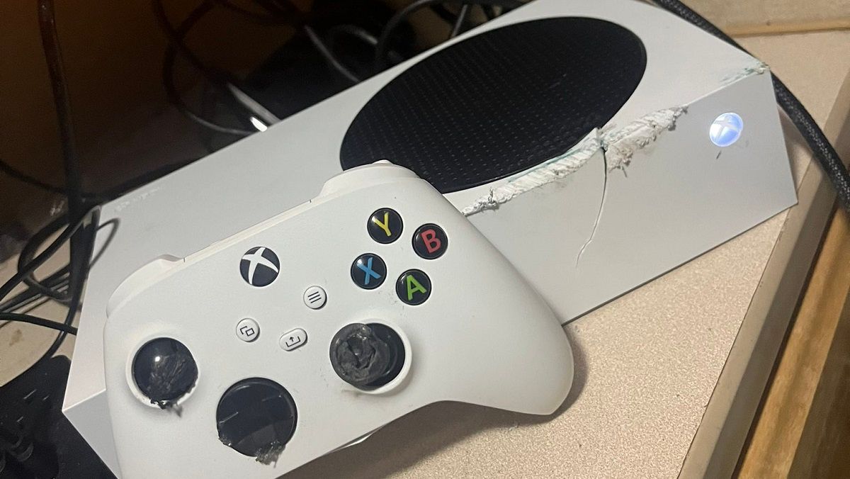 Консоль врятувала життя геймера Консоль врятувала життя геймера