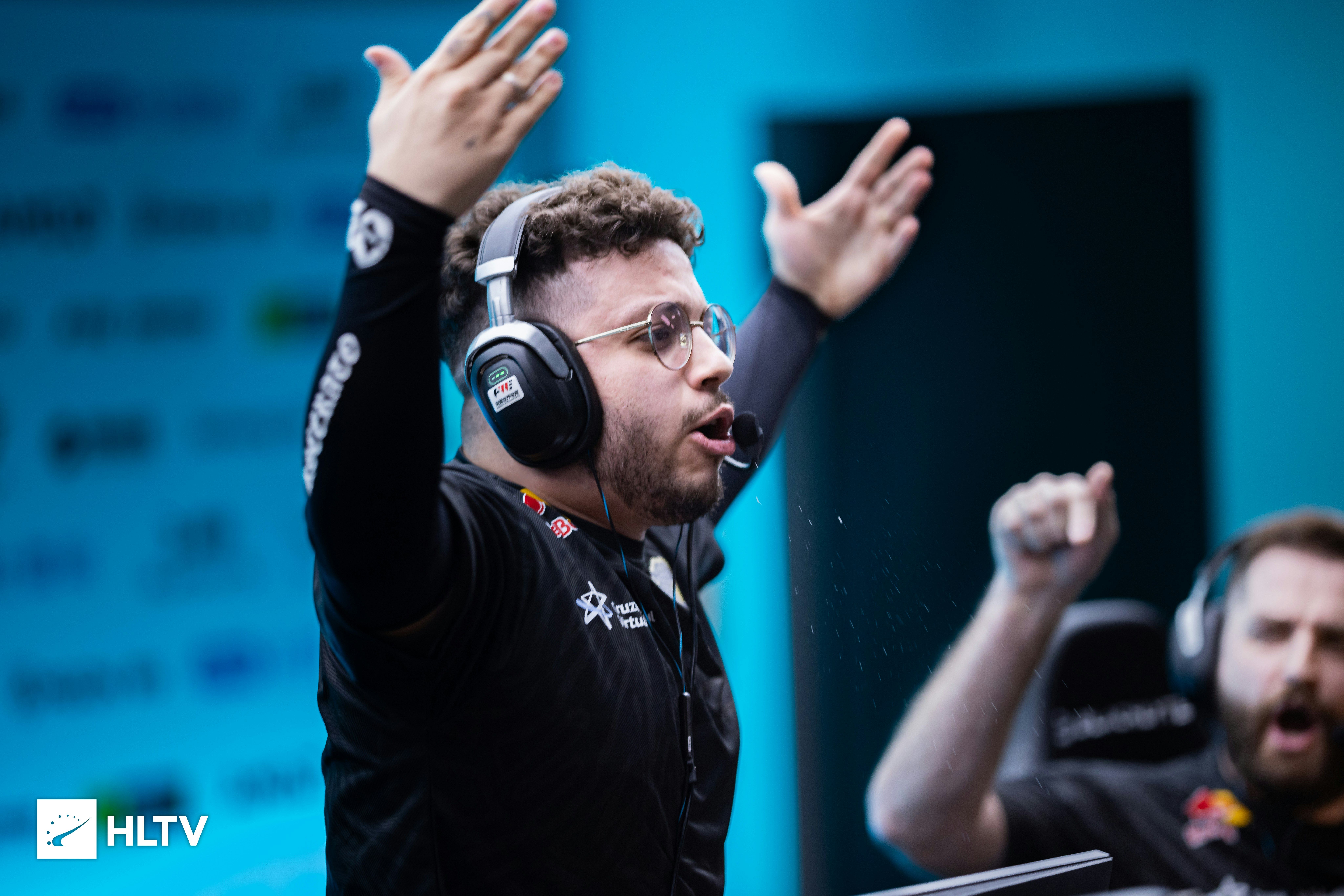 KSCERATO создал самый зрелищный эйс на Perfect World Shanghai Major 2024 по CS 2 KSCERATO создал самый зрелищный эйс на Perfect World Shanghai Major 2024 по CS 2