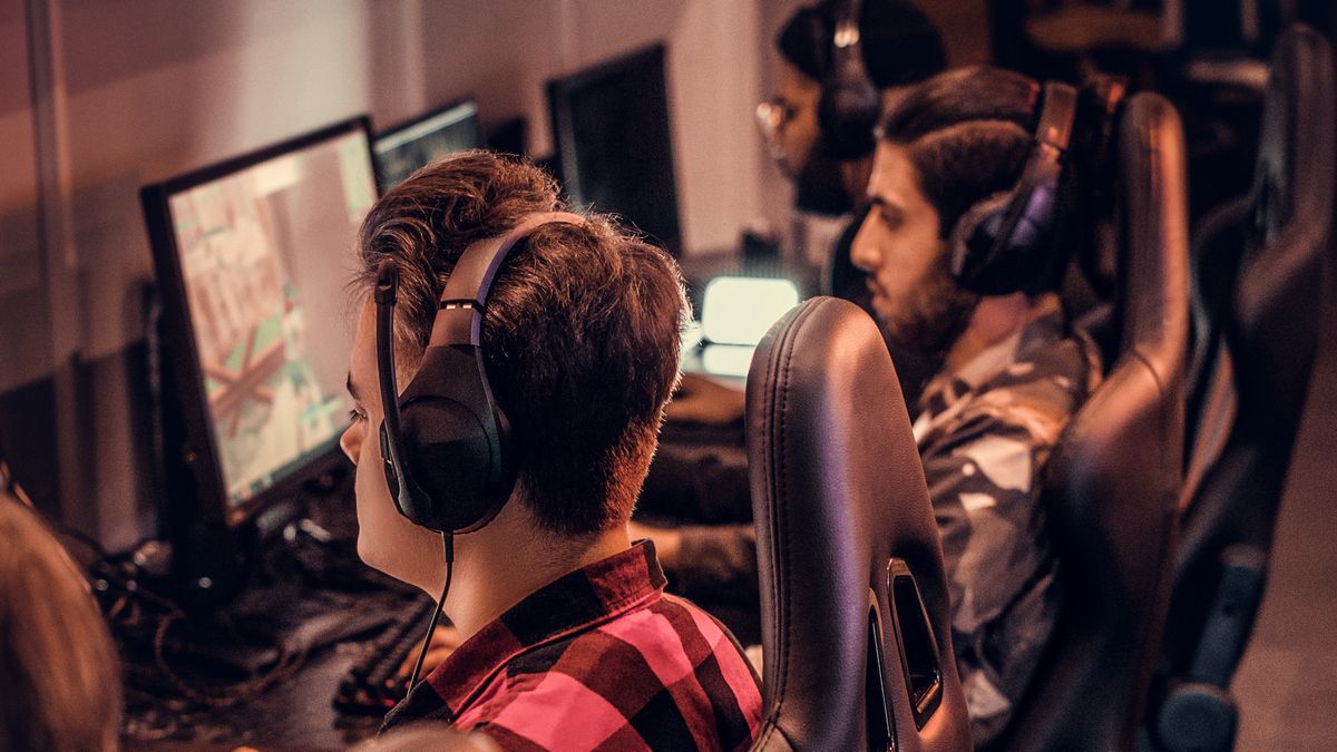 NAVI победили Aurora и вышли в плей-офф PGL Astana 2025 по CS2