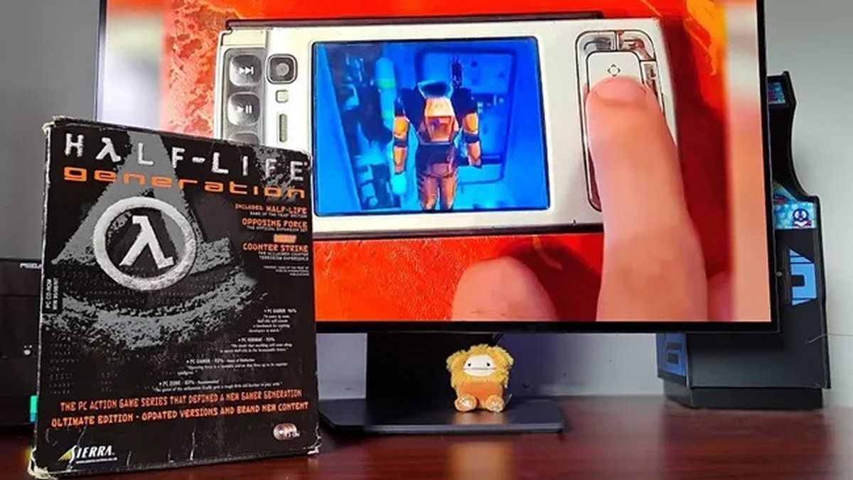 Half-Life на Nokia N95 – энтузиаст запустил шутер Valve на Symbian в 30 FPS